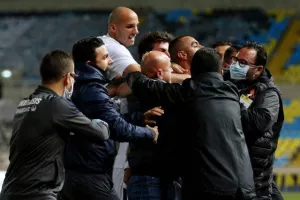 Χουσμπάουερ και Κορρέα έστειλαν την Ανόρθωση στον τελικό! (φώτος)