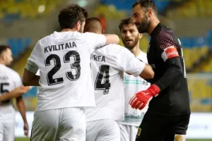 Χουσμπάουερ και Κορρέα έστειλαν την Ανόρθωση στον τελικό! (φώτος)