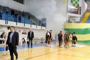 ΦΩΤΟΡΕΠΟΡΤΑΖ από τα επεισόδια στο "Κίτιον"