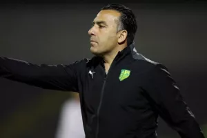 "Μαυροπράσινη" ανατροπή - ΑΕΚ... απογοήτευση! (Φώτος)