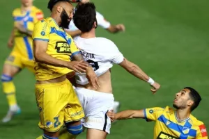 Χουσμπάουερ και Κορρέα έστειλαν την Ανόρθωση στον τελικό! (φώτος)