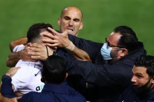 Χουσμπάουερ και Κορρέα έστειλαν την Ανόρθωση στον τελικό! (φώτος)