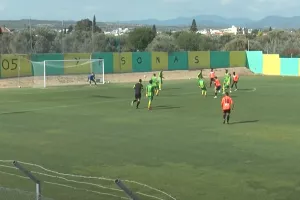 ΒΙΝΤΕΟ/Τρομερό σουτ από Αντωνίου!