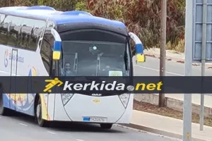 (ΦΩΤΟΣ) Οι ΑΕΛΙΣΤΕΣ συνόδευσαν το πούλμαν της αποστολής!