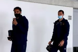 (ΦΩΤΟΣ) Η άφιξη στην "ΑΡΕΝΑ"