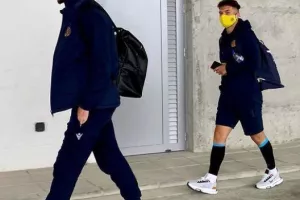 (ΦΩΤΟΣ) Η άφιξη στην "ΑΡΕΝΑ"