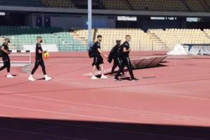 (ΦΩΤΟΣ) Η άφιξη του Ολυμπιακού