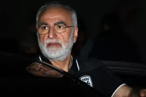 O Ιβάν Σαββίδης ζήτησε πλάνο με φόντο τα 100 χρόνια του συλλόγου