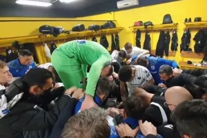 «Δυνατές» εικόνες και «1,2… 4, ΠΑΟΚ»! (βίντεο)