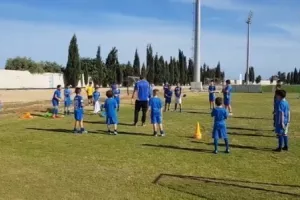 Ζήτησαν το κύπελλο οι μικροί της ΑΝΟ (βίντεο)