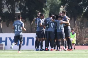 Δυο αυτογκόλ, ένα λάθος και βυσσινί ανατροπή! (φώτος)