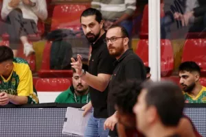 Νίκησε ο Κεραυνός και μείωσε (φώτος)