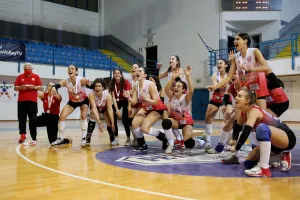 Ανάρτηση... Solo Salamina