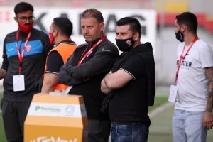Έ"Χ"ασε βαθμούς και... έμπλεξε για τα καλά η Νέα Σαλαμίνα (Φώτος)
