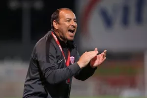 Έ"Χ"ασε βαθμούς και... έμπλεξε για τα καλά η Νέα Σαλαμίνα (Φώτος)