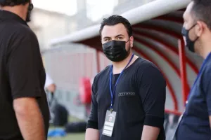 Βήμα παραμονής με ΔΙΠΛΟ μέσω... αυτογκόλ! (Φώτος)