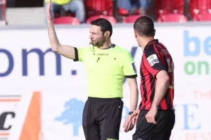 Εθνική… υποχρέωση η παραμονή! (φώτος) 