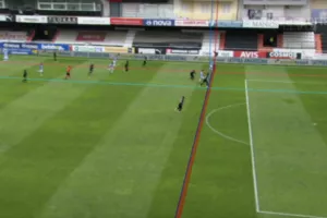 "Το κορδόνι του Μανούσου υποδείξατε offside; Απαγορεύεται να ακυρώνετε τέτοια γκολ"