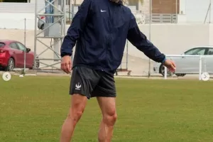 Πλάνα από "Αντώνης Καράς" ενόψει ΑΠΟΕΛ (φώτος/βίντεο)