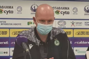 ΜΠΕΡΓΚ: "Μπορούσαμε για περισσότερα γκολ" (Τι είπε για Κούσουλο)