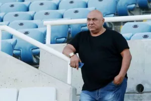 Φανιέρος - Άρχοντας