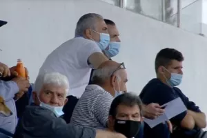 "Τσεκάρει" τους Κύπριους ο Κωστένογλου
