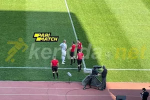 Στο περίμενε... για 20 λεπτά παίκτες-διαιτητές! 