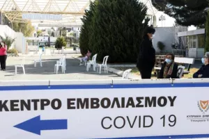 Ανοίγει εκτάκτως απόψε η Πύλη εμβολιασμού για αρκετές ηλικίες