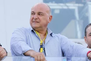 Το πήρε πάνω του…