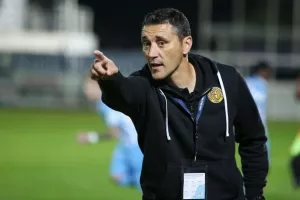 Κοντά στην τριαντάρα… 