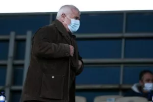 ΑΕΚ - Ολυμπιακός: Ο Μελισσανίδης έφυγε από το γήπεδο στο 0-4