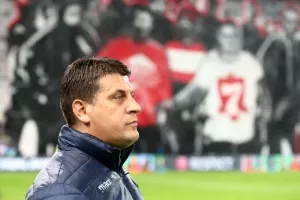 Μίλησαν με Μιλόγεβιτς, ψηλά στη λίστα