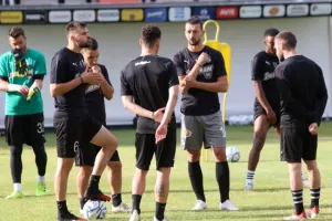 Μπήκε ο Σολίς, θεραπεία ο Σελίμοβιτς