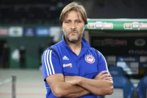 Με 3-4-3 ο Μαρτίνς στο ντέρμπι