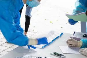 Rapid Test/Κυριακή 4/4 