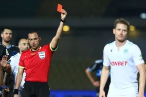 Κόκκινη κάρτα στο Τσίρειο και μετά το τέλος του αγώνα