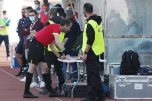 Κόλλησαν... στο "Τάσος Μάρκου" (φώτος)