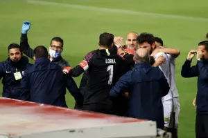 Κορρέα/ΓΚΟΛ, σπριντ στον πάγκο και αποθέωση (φώτος)