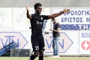 ΤΡΙΑ με... ΑΠΟΕΛ!