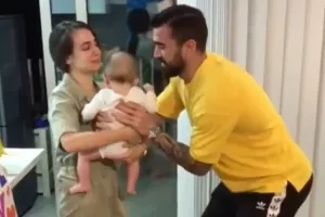 Συγκινητικό βίντεο ο Βαλεντίνος 