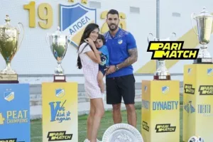 ΜΕΡΚΗΣ: "H οικογένειά μου, η κληρονομιά μου" (φώτος)