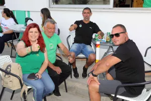 ΦΩΤΟΣ/Χαμόγελα με τα τρόπαια και τους παίκτες οι Ομονοιάτες
