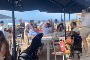 ΦΩΤΟΣ/Το γιόρτασαν παραλιακά οι Κυπελλούχοι! (UPD)