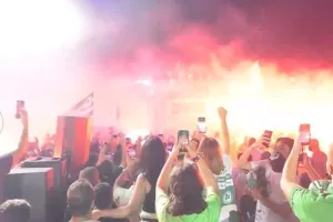 Νέο ΒΙΝΤΕΟ η Ομόνοια - Η έκρηξη στο "Πούλλος"