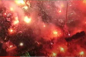 Πράσινη λαοθάλασσα από ψηλά! (βίντεο) 