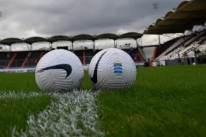 Πέφτει η αυλαία στα πλέι άουτ της Super League 1