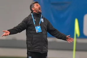ΑΠΕΙΛΗ Ούζου/"Να βάλουμε τα δεύτερα..."!
