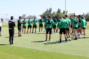 Στην ΑΡΕΝΑ για ένα ακόμη ΤΡΙΠΟΝΤΟ