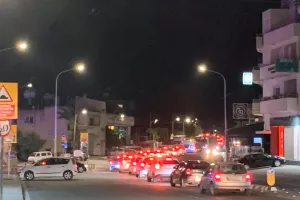 Χαμός στους δρόμους προς το "Ηλίας Πούλλος" (βίντεο)