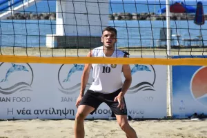 Προπόνηση στην παραλία (φώτος)